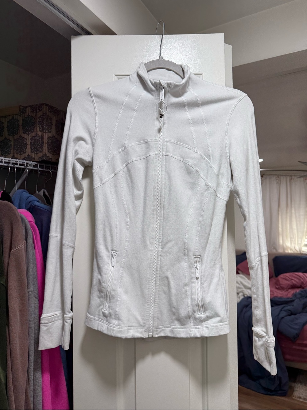 Lulu define jacket